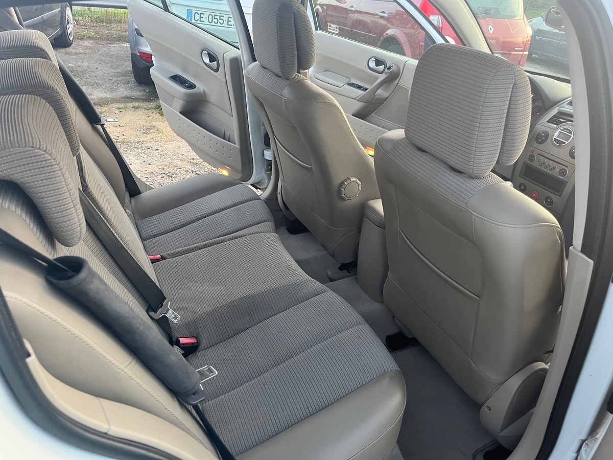 RENAULT Megane 1.6 16v
