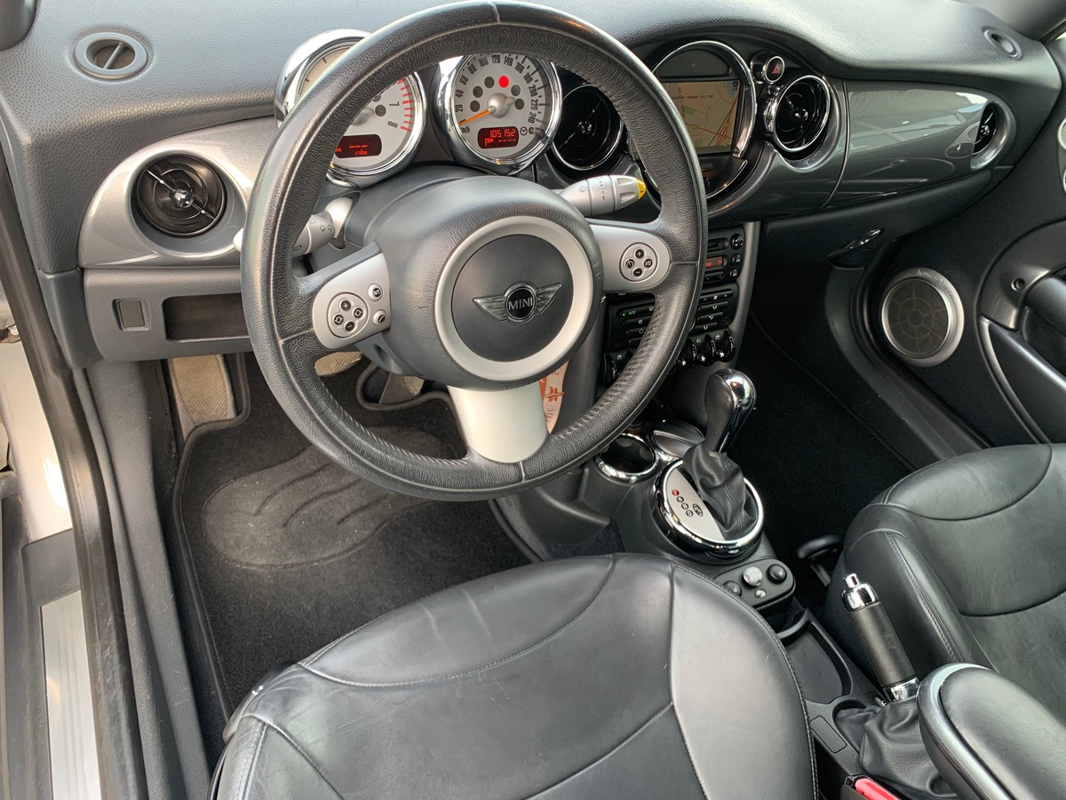 Mini Cooper 112 ch | GPS | Boite automatique | Sellerie cuir | Radar de recul | Régulateur vitesse