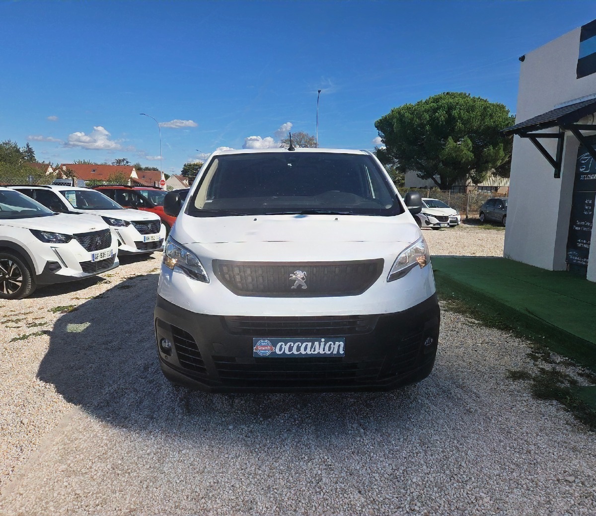 Peugeot Expert 2.0L BLUE HDI 180CV ASPHALT EAT8 /1* MAIN 12491.67 HT