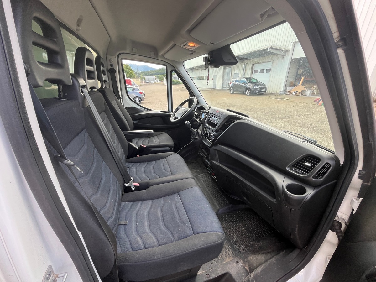 Iveco 35C16H DAILY 2.3 156ch 20M3, HAYON ELECTRIQUE
