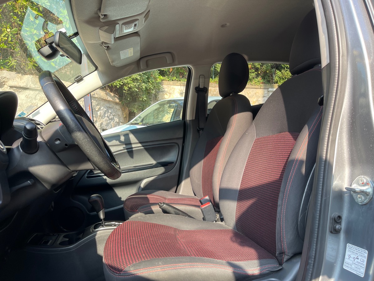 Mitsubishi SPACESTAR 1.2 i MIVEC 80 CV /  Phase 2 / CarPlay / Black Collection / 5 Portes