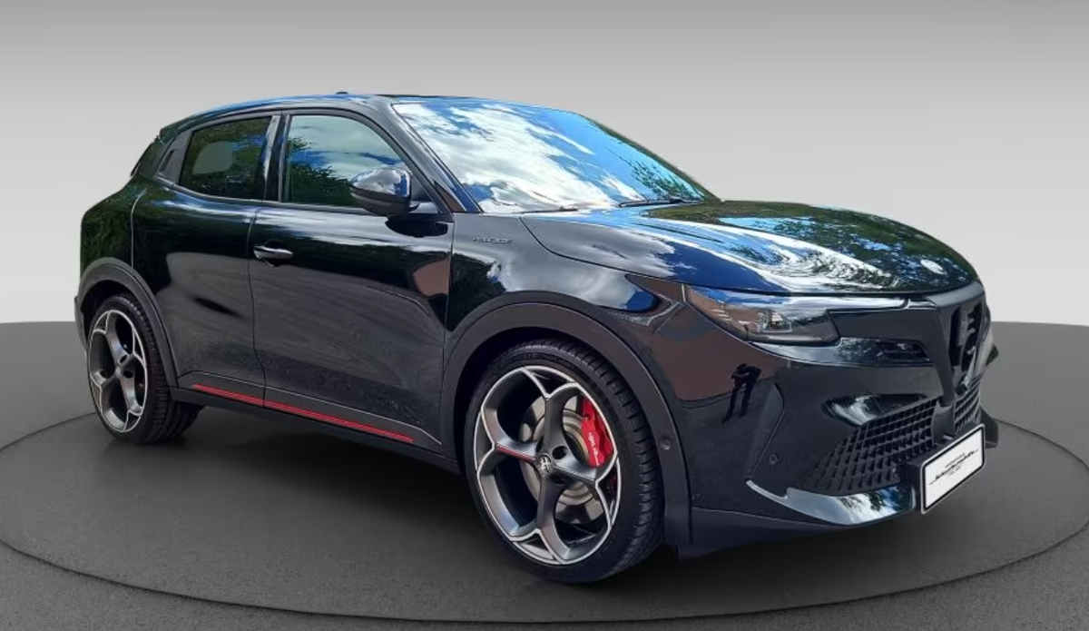 Alfa Romeo JUNIOR Elettrica 280ch Veloce Pack sport Pack techno