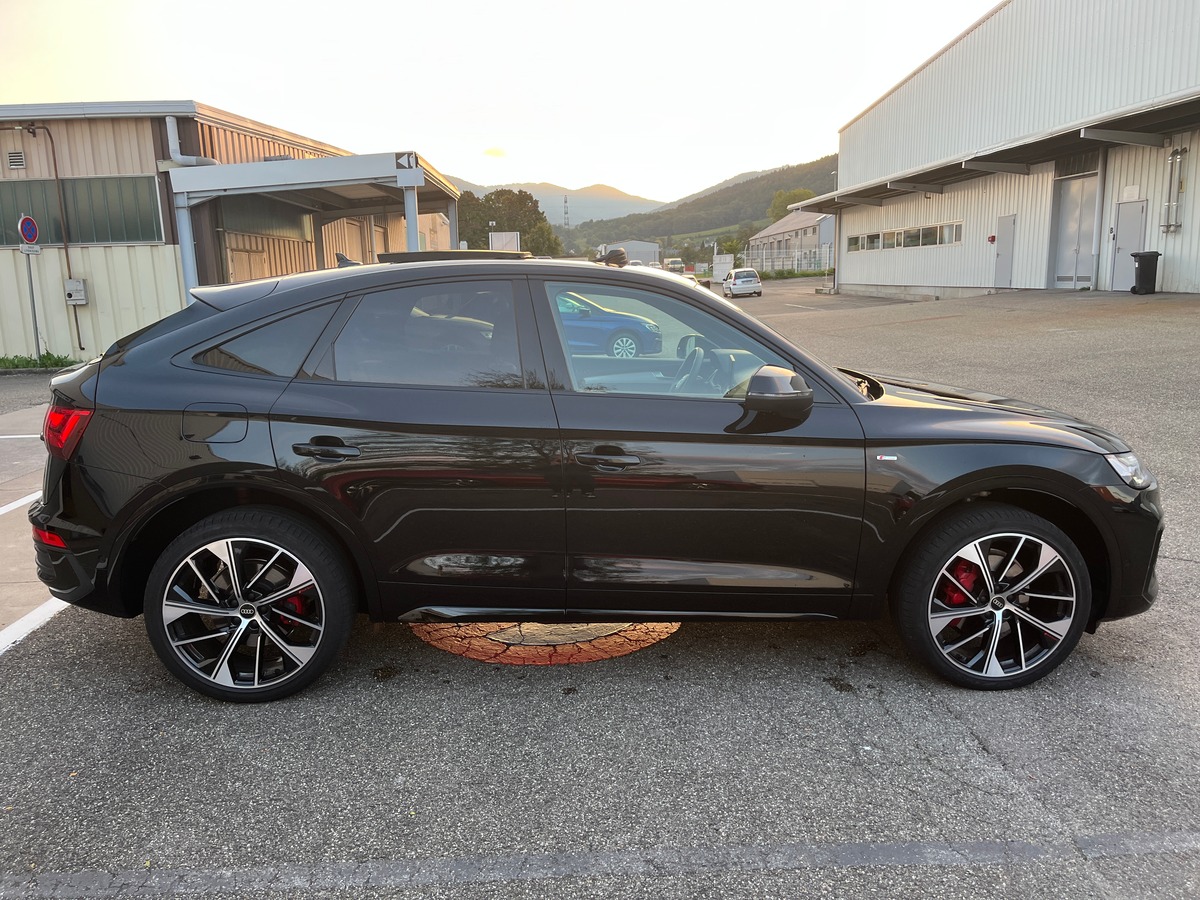 Audi Q5 Sportback 40 TDI 204ch QUATTRO S TRONIC 7 Sline, TOIT OUVRANT, SIEGES CHAUFFANT, MATRIX LED
