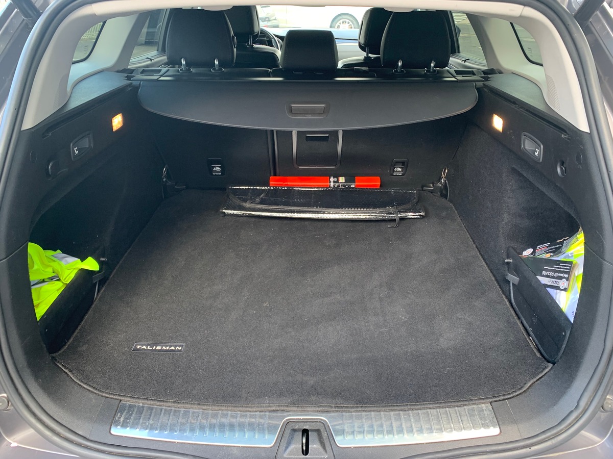 RENAULT Talisman Estate 160 | Intens | Caméra recul | Régulateur vitesse | Avertisseur angles morts