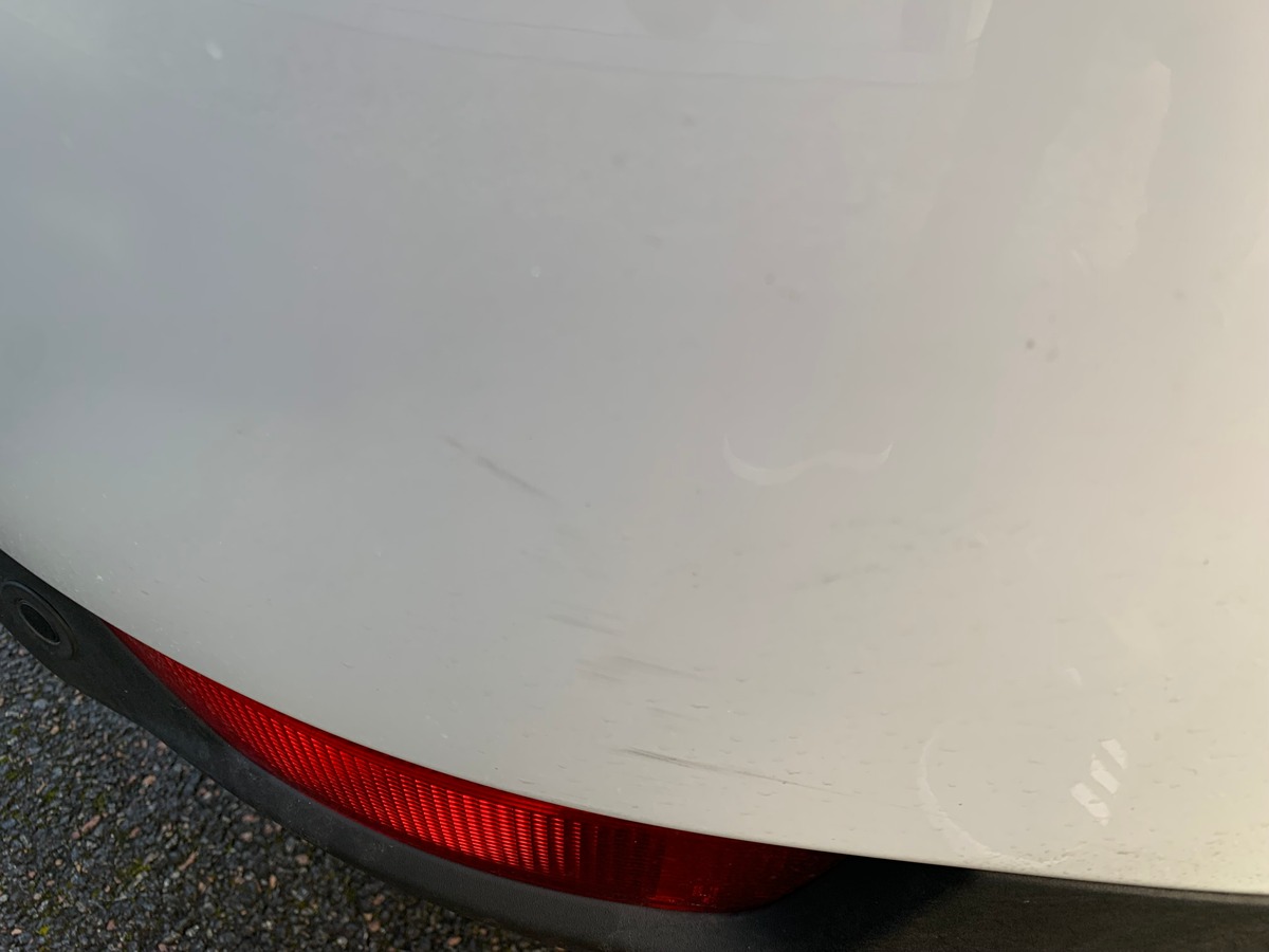 Ford Kuga 140 | TREND | Radar de stationnement avant arriére | Attelage | Climaisation | Jantes 17''