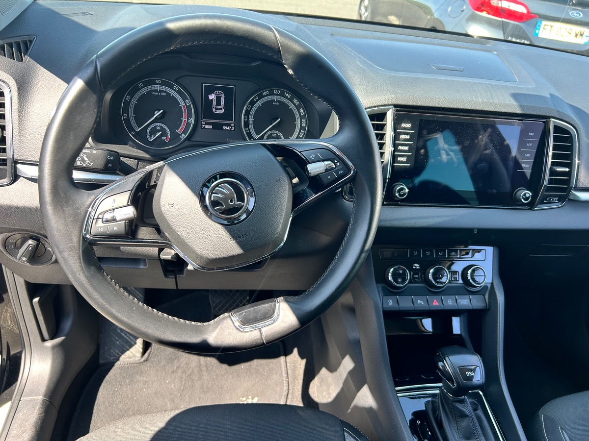 Skoda Karoq DRIVE | Système d'accès, démarrage sans clé | Caméra de recul | Phares avant LED