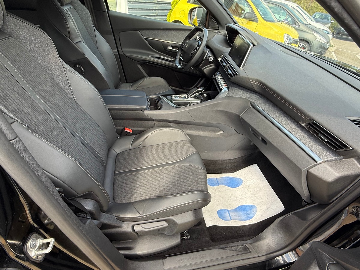 Peugeot 5008 II 1.5 BlueHDi EAT8 S&S 130 GT LINE 7 PLACES