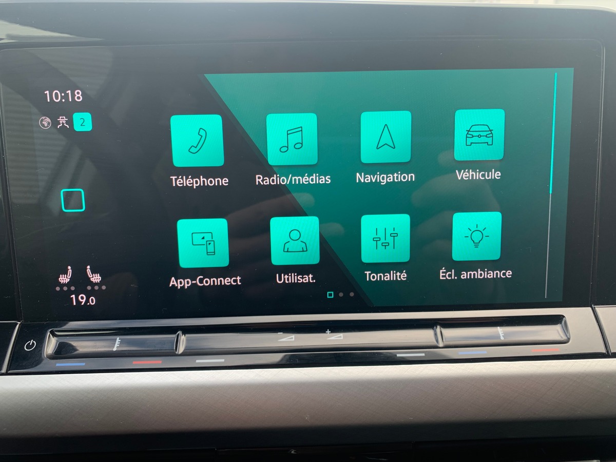 Volkswagen GOLF 8 130 ch | Stage 1 Ethanol | Apple car Play | Radar avant arriére | Siéges chauffant