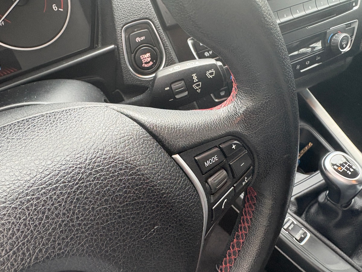 Bmw Série 1 118 d 143 ch - VERSION SPORT