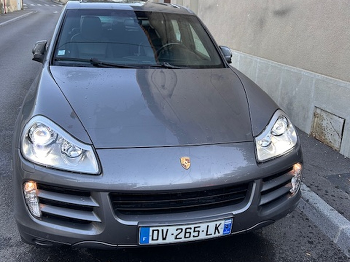 Porsche Cayenne 3L6-V6-290CVDIN-21CV