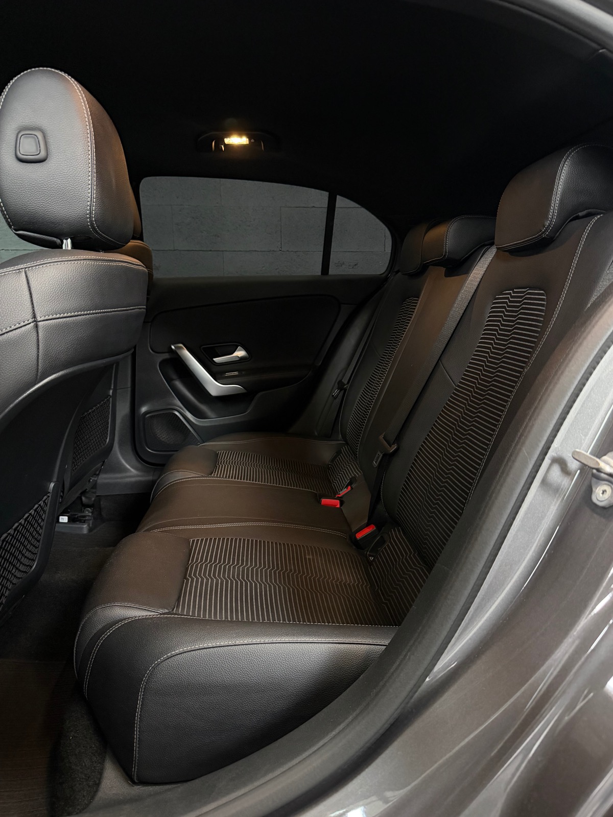 Mercedes-Benz Classe A 180 1.3 Ti 16V 7G-DCT 136 cv Boîte auto