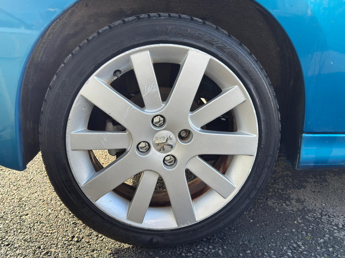 Peugeot 207 1.6 THP 150 ch BVM