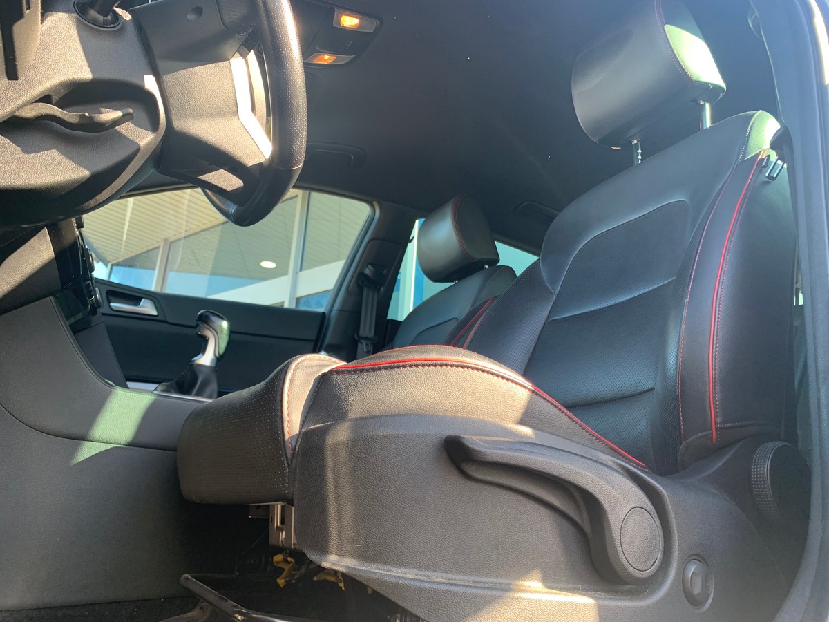 Kia Sportage 115 ch | GT Line | Caméra de recul | Apple car Play Android Auto | Régulateur vitesse