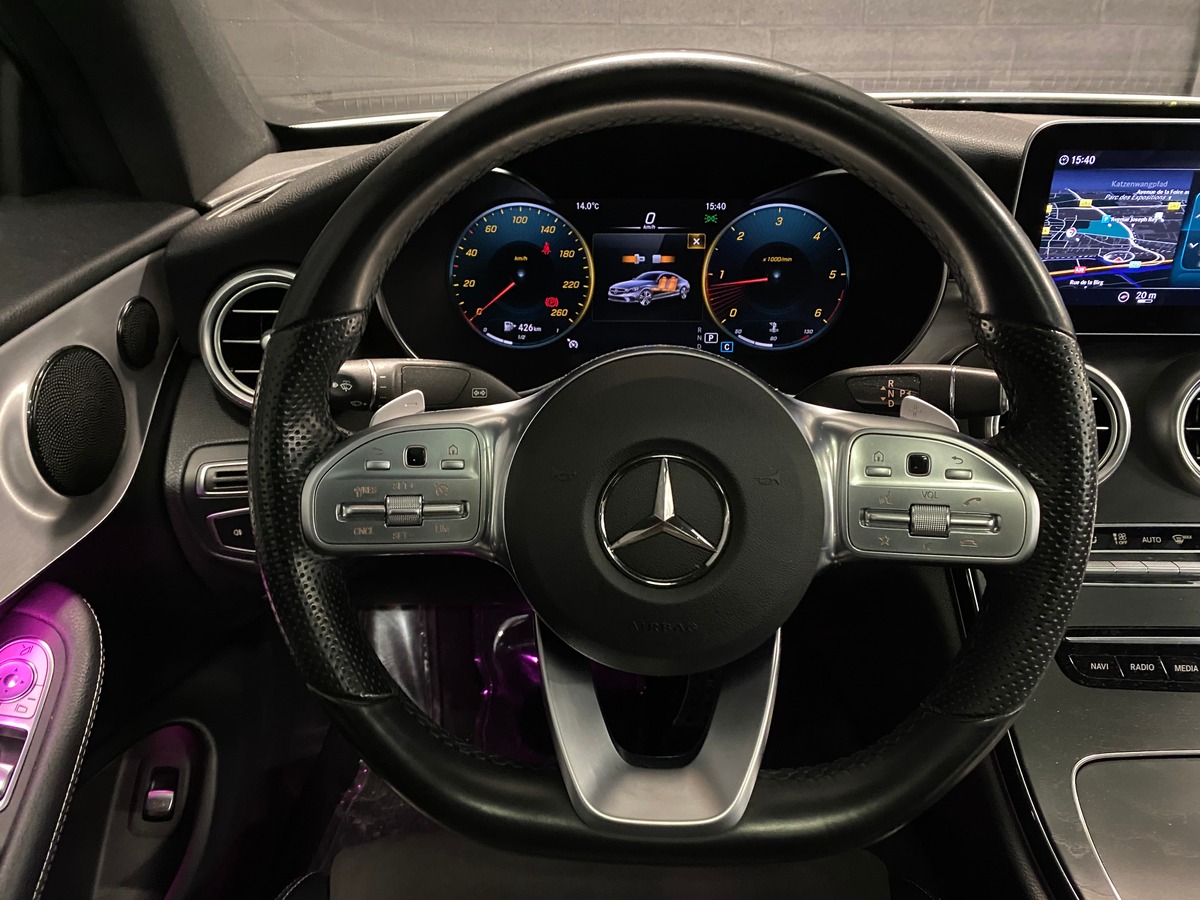 Mercedes Benz Classe C 220 cdi AMG Line / Toit Panoramique Ouvrant / Cock Pit / Led d Ambiance