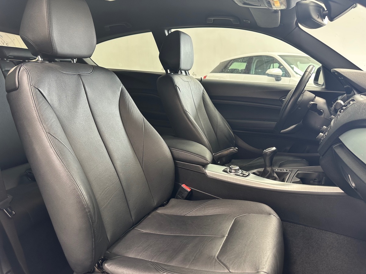 Bmw Série 1 (F21) 118D 143cv LOUNGE Garantie 12 mois