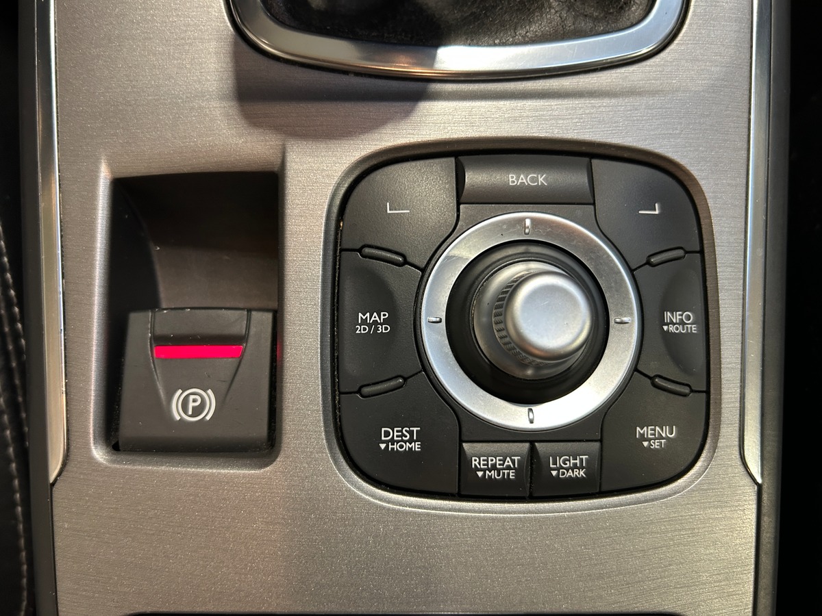 RENAULT Latitude 2.0 dCi 16V 150 cv - MOTEUR A CHAINE - GARANTIE