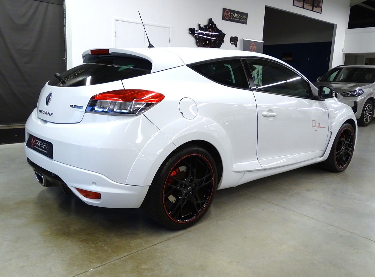 RENAULT Megane Coupé III (D95) 2.0T 265ch RS TROPHY