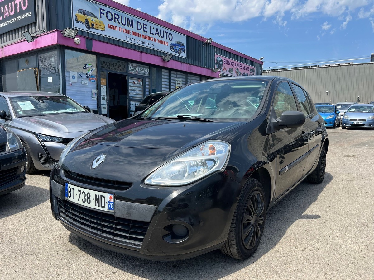 RENAULT Clio III