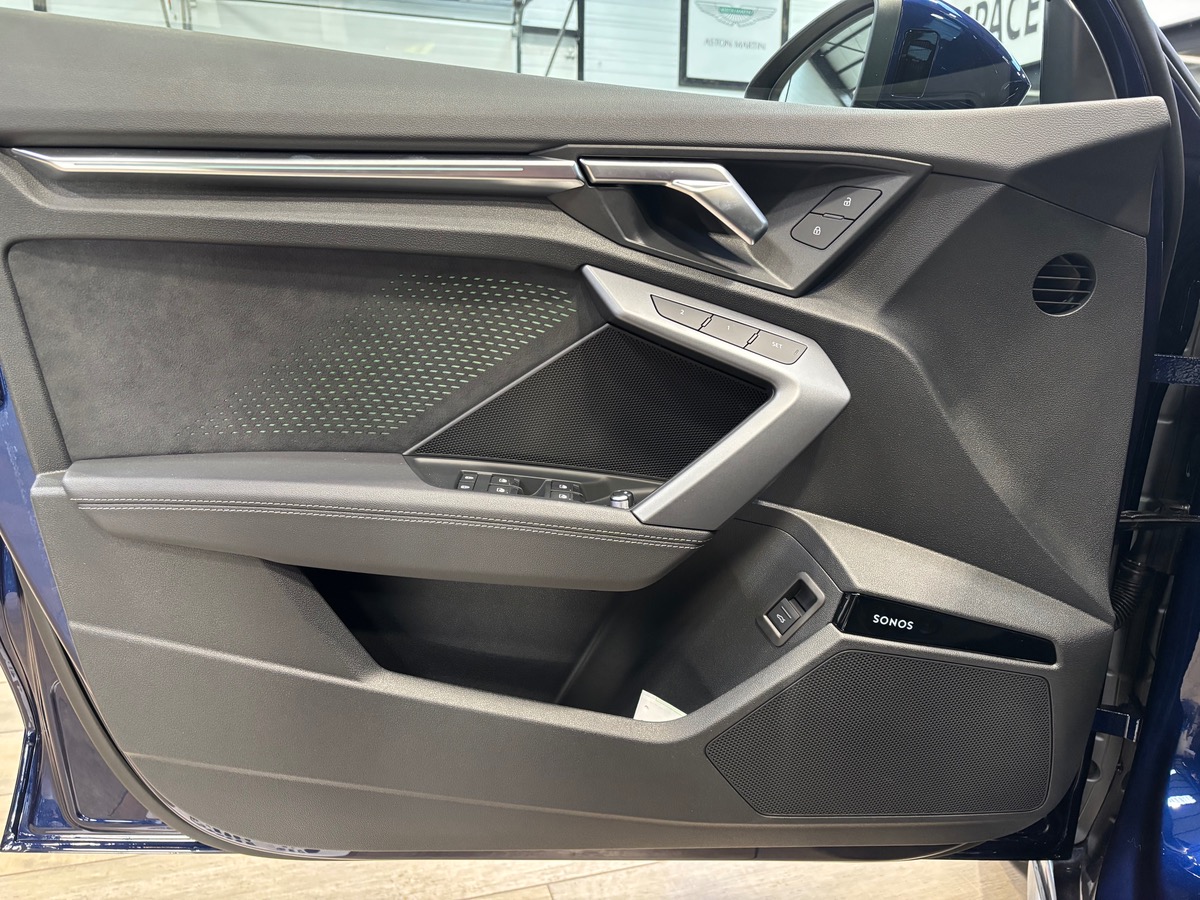 Audi S3 LIMOUSINE TFSI 333 2025 + AKRAPOVIC NEUVE FRANCAISE h