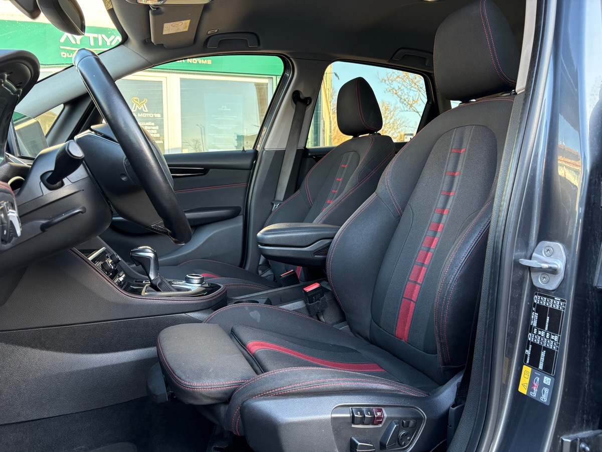 Bmw Série 2 Active (F45) Tourer 225xe 1.5 i 12V 225 Hybrid 4x4 136 cv Boîte auto