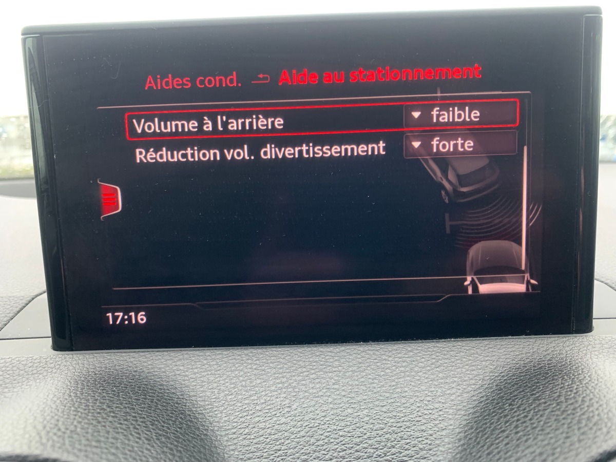 Audi Q2 115 ch | Sport | Toit ouvrant | Régulateur vitesse | Radar | Bluetooth | Coffre électrique