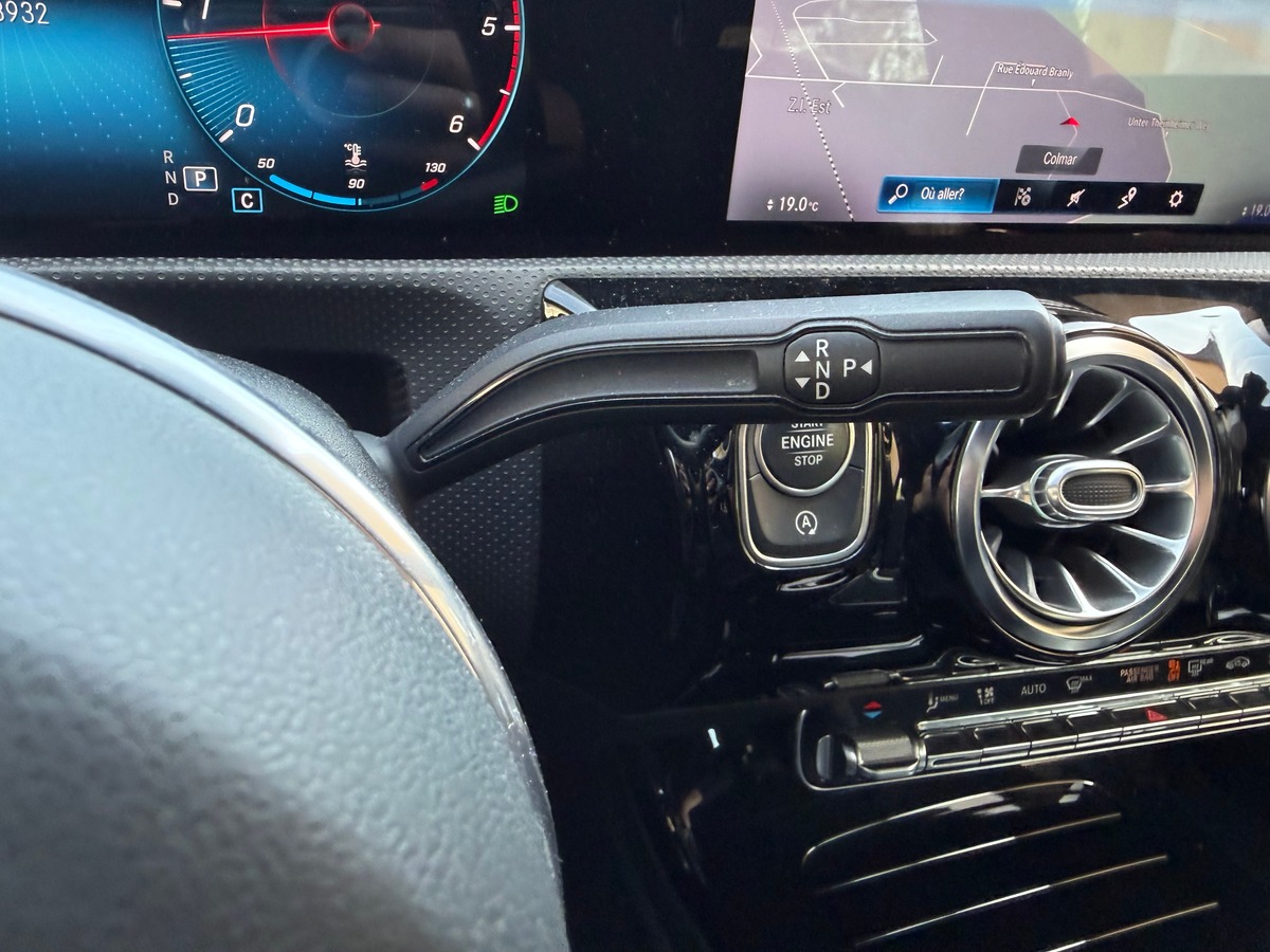 Mercedes-Benz CLA COUPE 200 d 8G-DCT Progressive Line / Sièges Av chauffant / Led d Ambiance