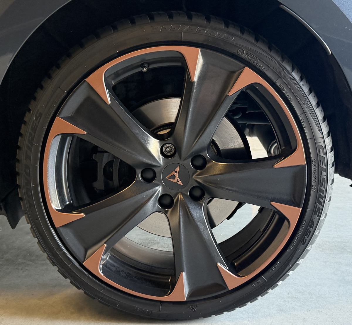 Cupra Leon 1.4 e-Hybrid 245ch VZ / Sièges chauffants / Mode de conduite / Apple CarPlay