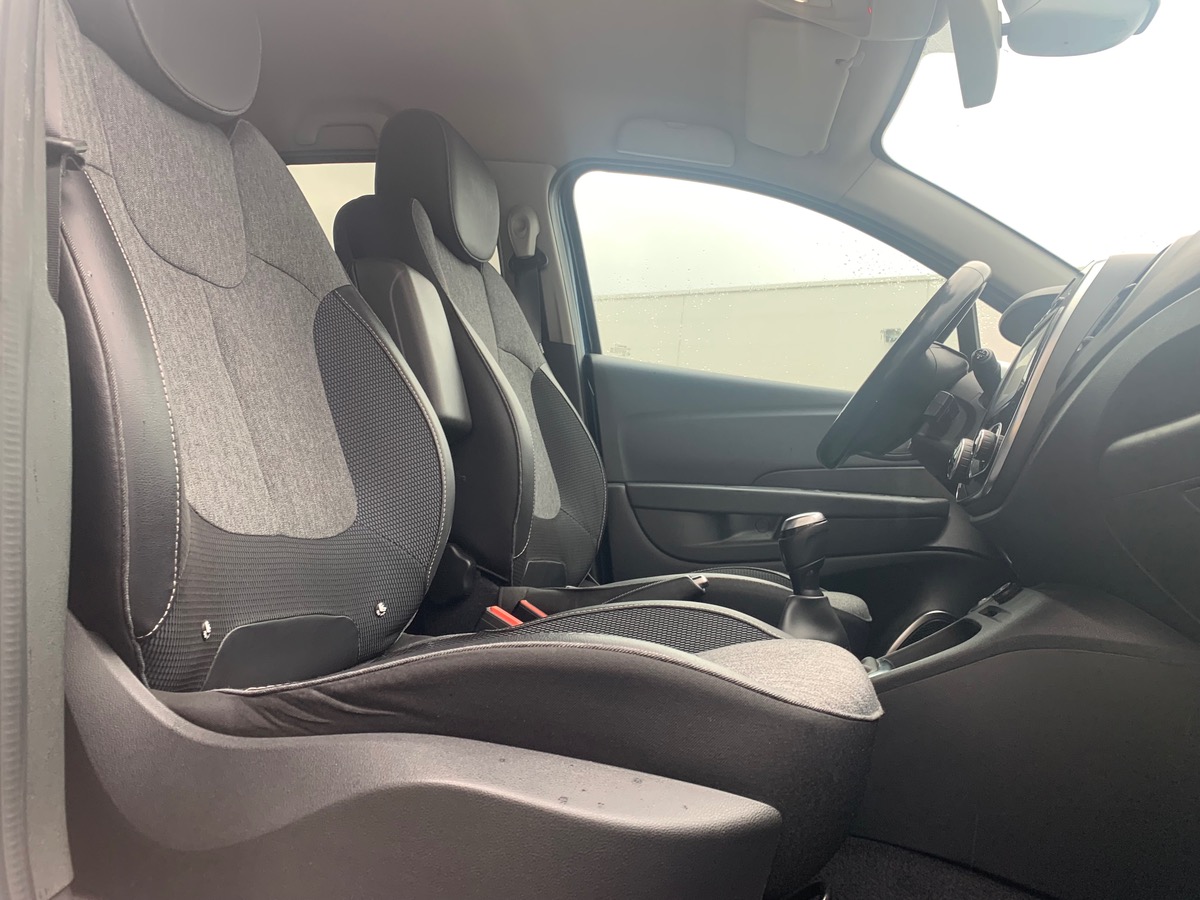 RENAULT Captur 90 ch | Intens | Pack City Plus | Roue secours galette | GPS | Système accès sans clé