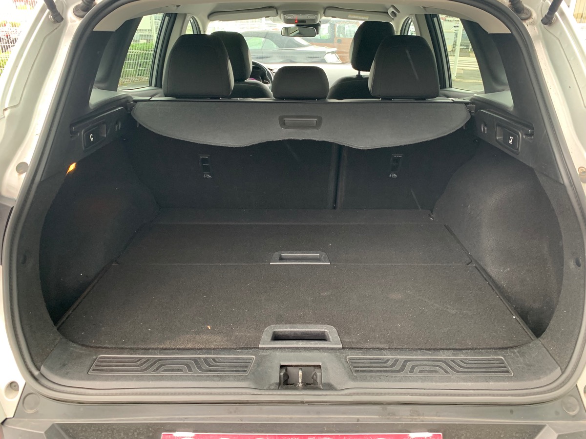 RENAULT Kadjar 110 ch | Business | Crochet d'attelage | Régulateur de vitesse | Radar avant arriére