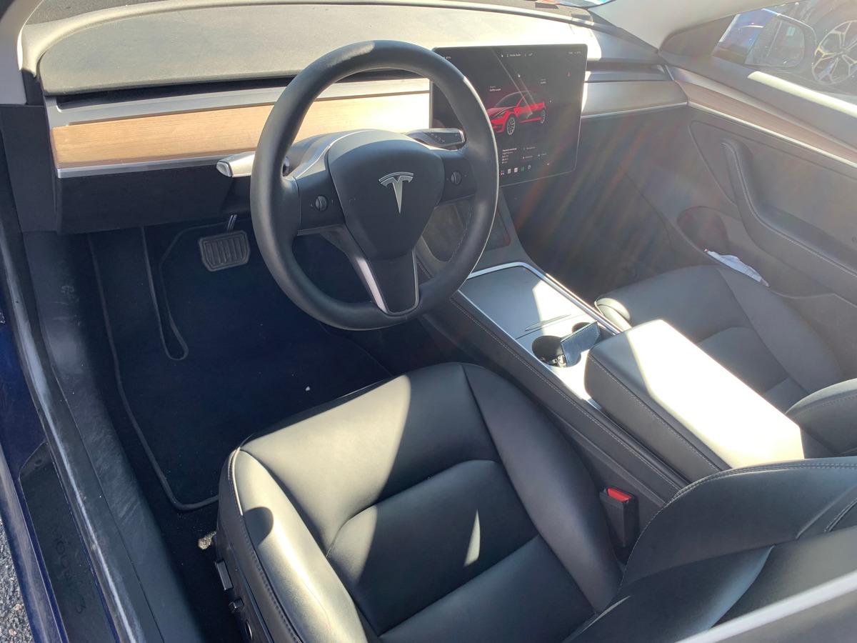 Tesla Model 3 283 ch | Caméra recul | Toit panoramique | GPS | Cuir | Sièges électriques chauffants