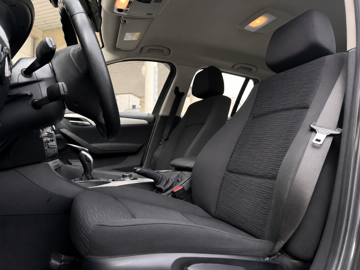Bmw X1 18d Lounge sDrive 2.0 d 143 cv - Ecran GPS