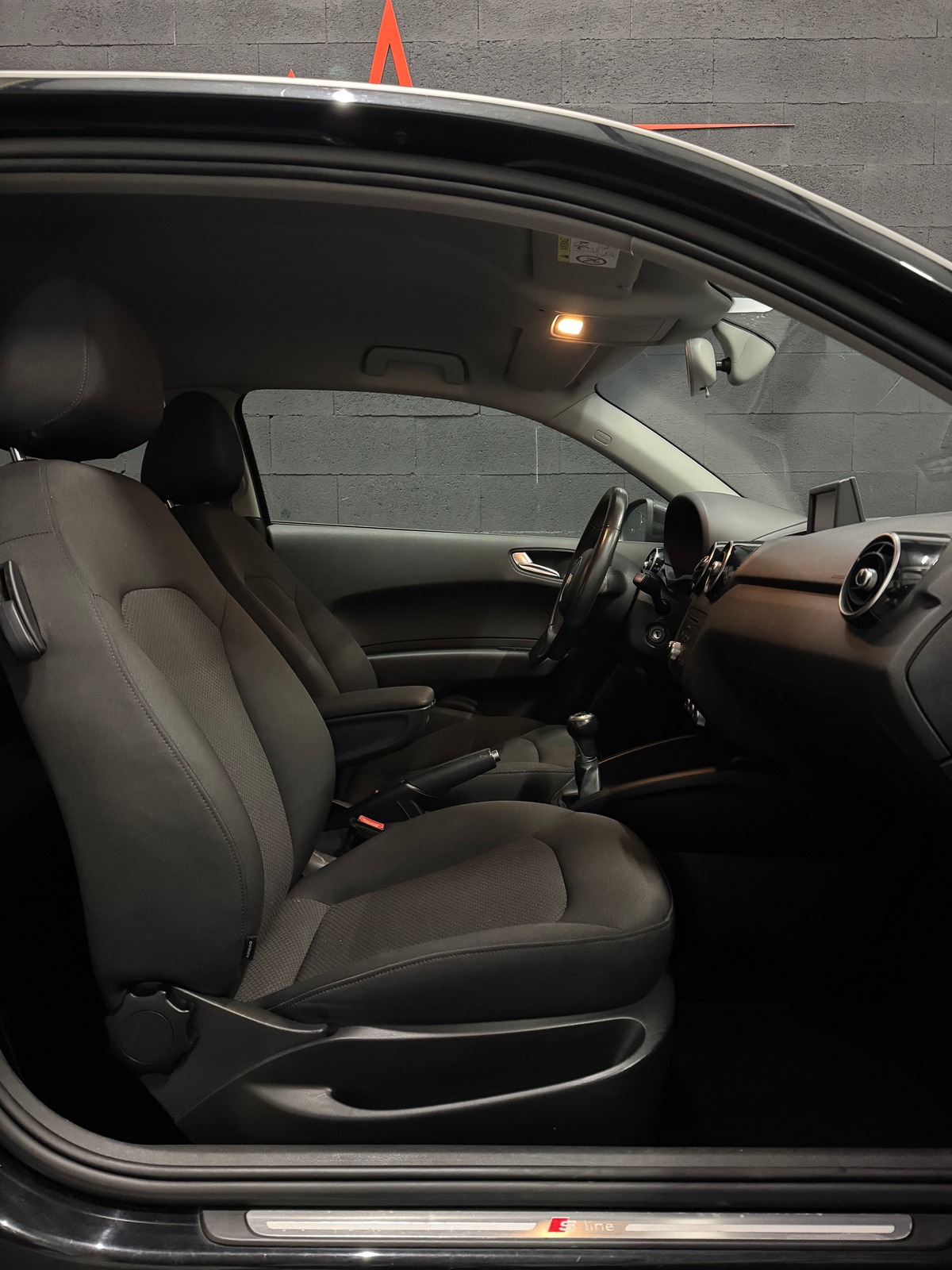 Audi A1 1.6 TDI 90ch S-LINE