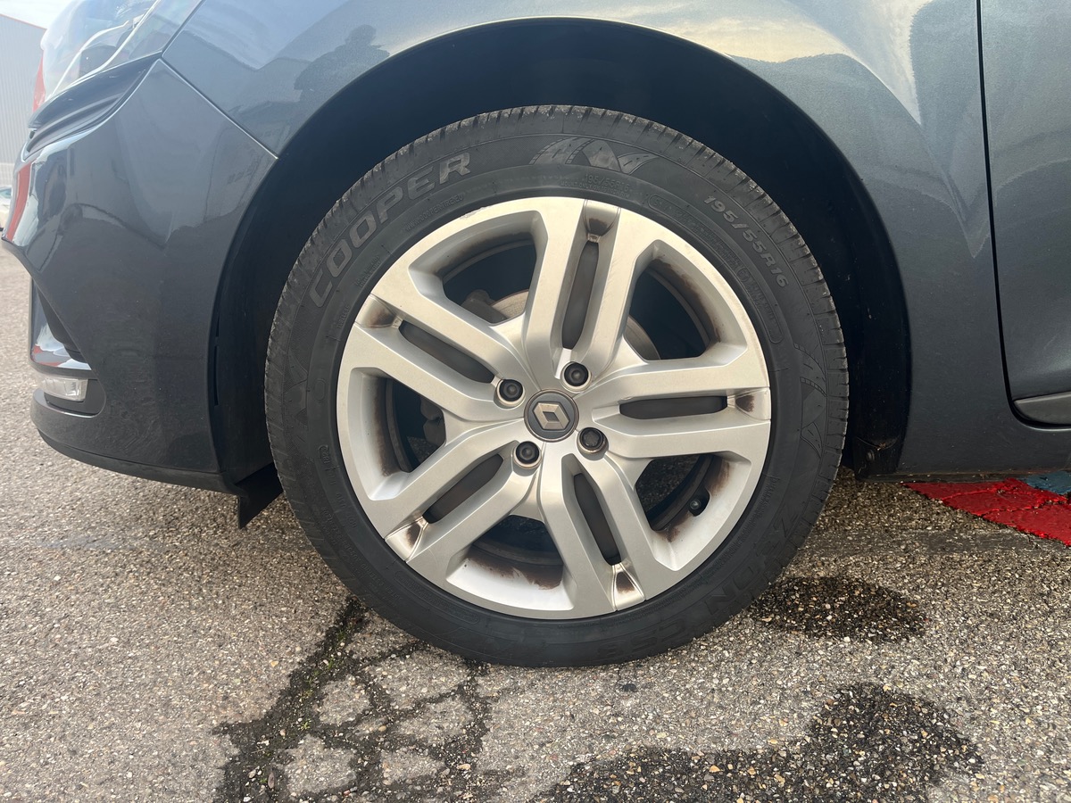 RENAULT Clio Estate 1.5 DCI 90ch Business, Courroie de distribution OK, Attelage, GPS, radars AR