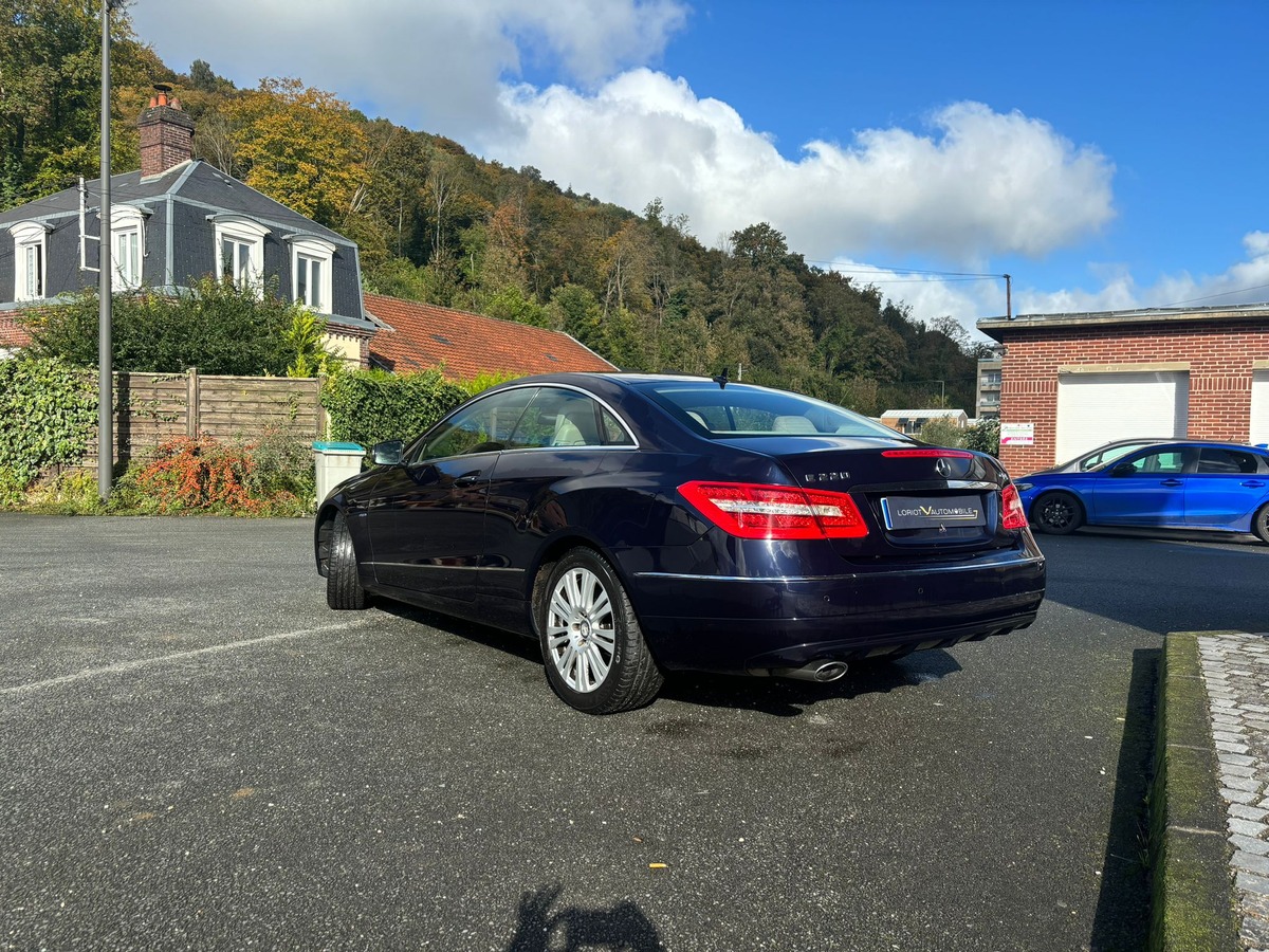 Mercedes-Benz Classe E Coupé 220 CDI BlueEfficiency Elegance