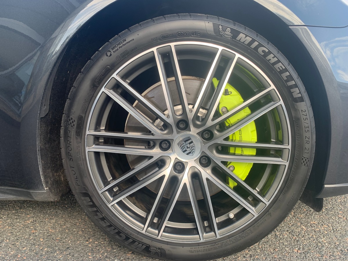 Porsche Panamera 462 | V6 | 4 E-HYBRID | Caméra | Apple car play | GPS | GARANTIE PORSCHE APPROVED
