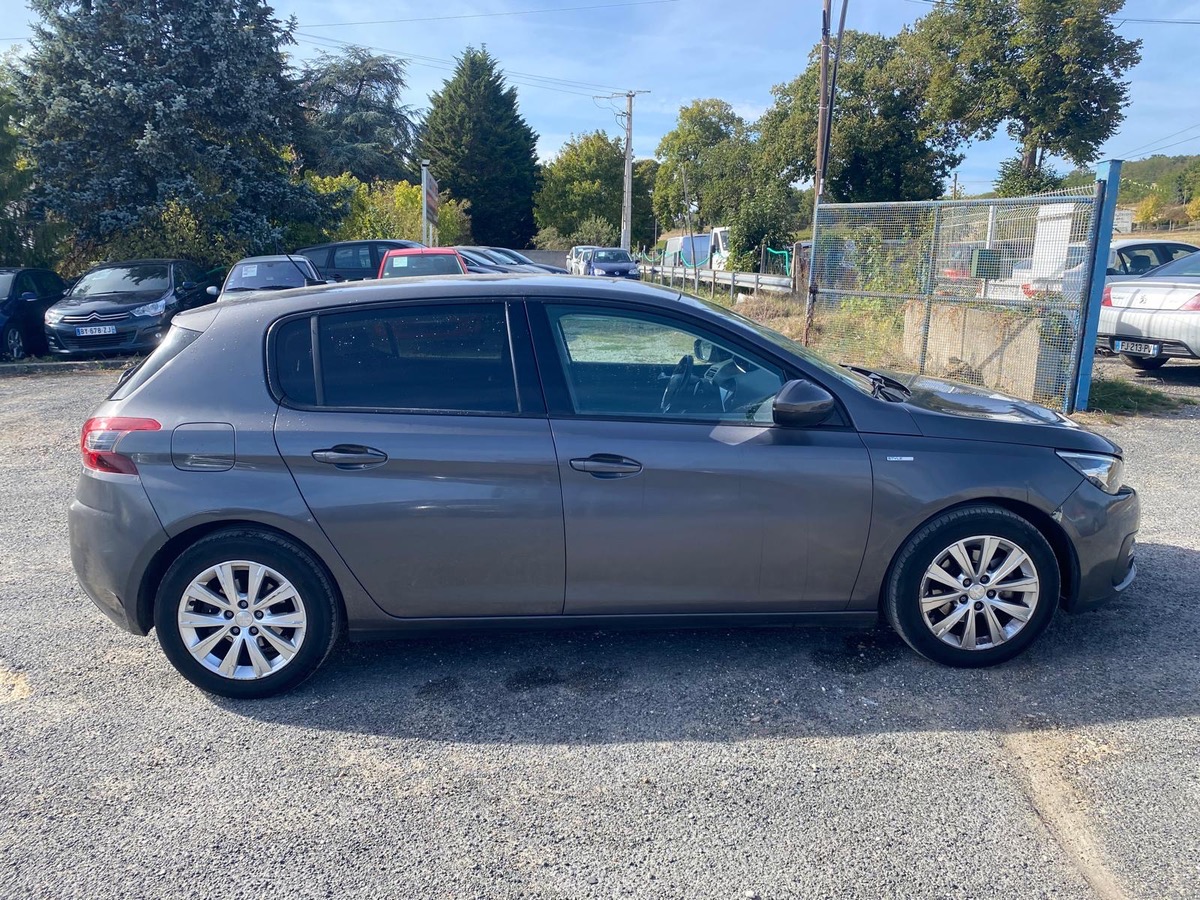 Peugeot 308 1.5 bluehdi 130cv boite auto
