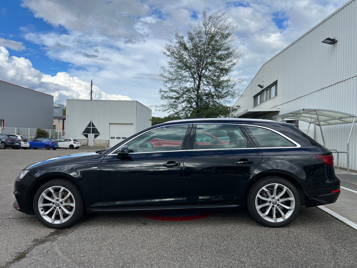 Audi A4 Avant SLINE 218cv 3.0 TDI QUATTRO, SUIVI COMPLET, TOIT OUVRANT, 4 ROUES HIVERS SUR JANTES