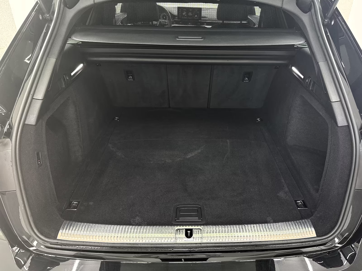 Audi A4 Allroad 40 TDI 204ch Design quattro S tronic 7/Attelage/Caméra/LED