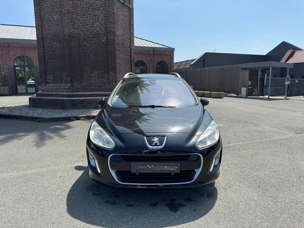 Peugeot 308 SW 1.6 HDI 112-7 PL- BOITE AUTOMATIQUE-DISTRIBUTION NEUVE