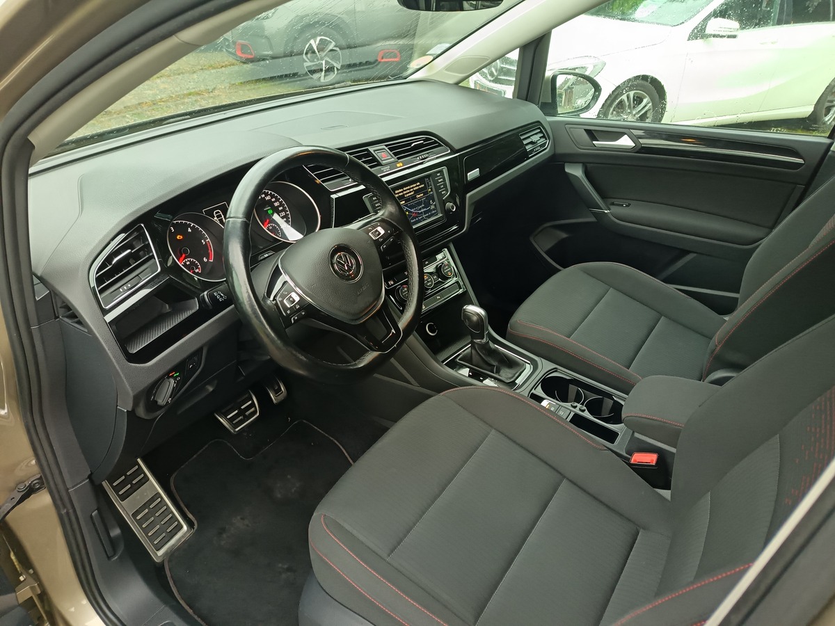 Volkswagen Touran 2.0L TDI 150 CH DSG6 SOUND Gtie 6 mois