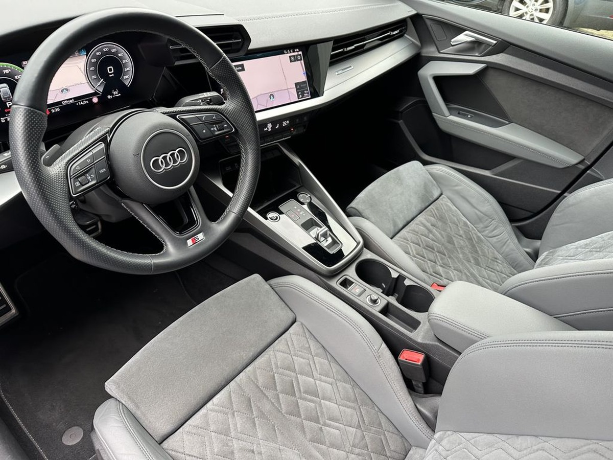 Audi A3 Sportback 40 TFSI e 204ch S-Line NAV/LED/ACC/VCOCKPIT/1 MAIN/ ALCANTARA