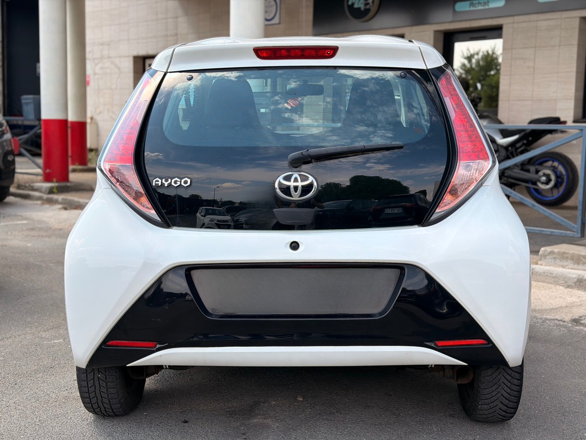 Toyota Aygo II 1.0 69cv X-play - idéal jeune conducteur