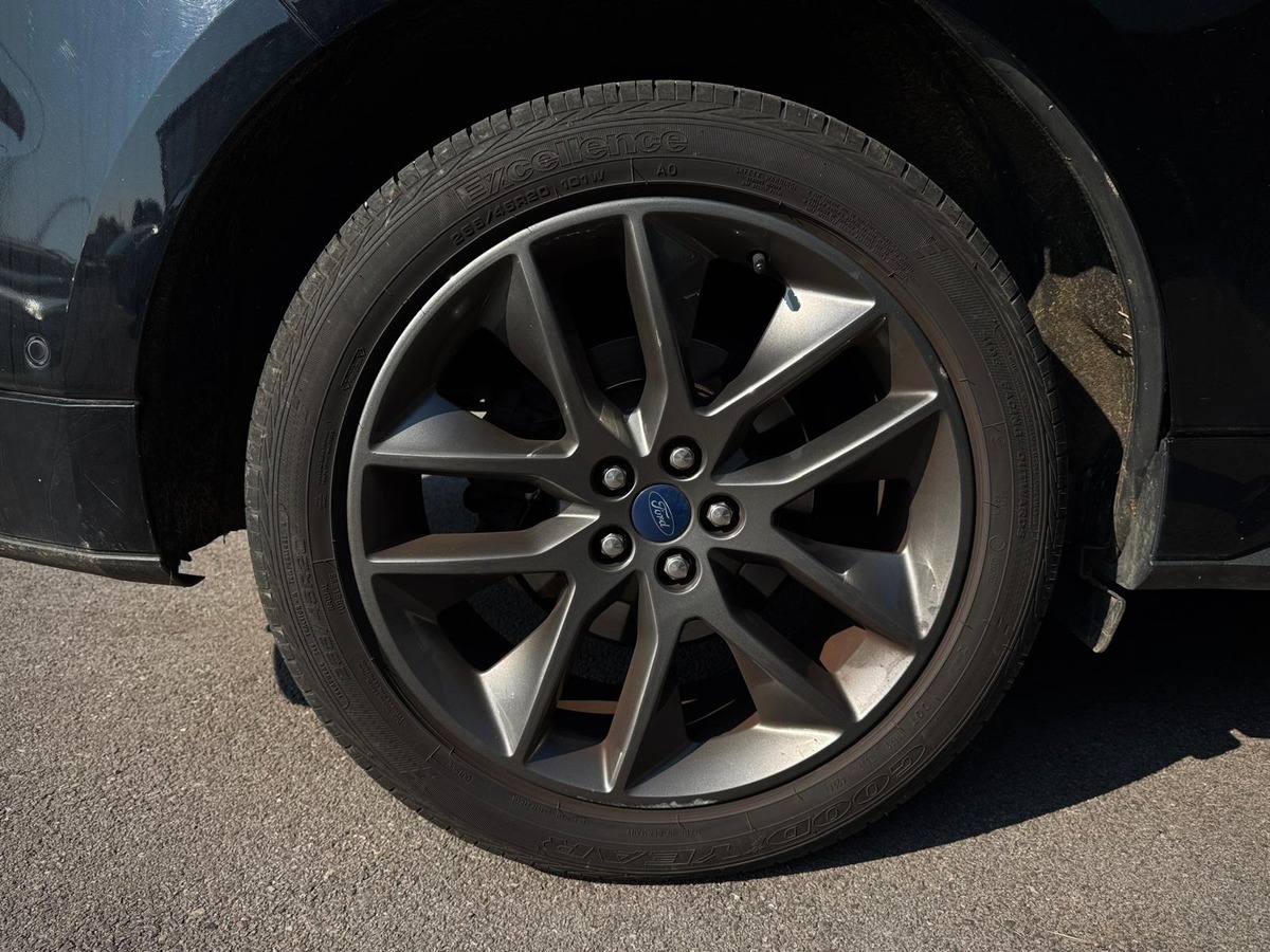 Ford Edge 2.0 tdci 210 Powershift Intelligent AWD ST Line BVA