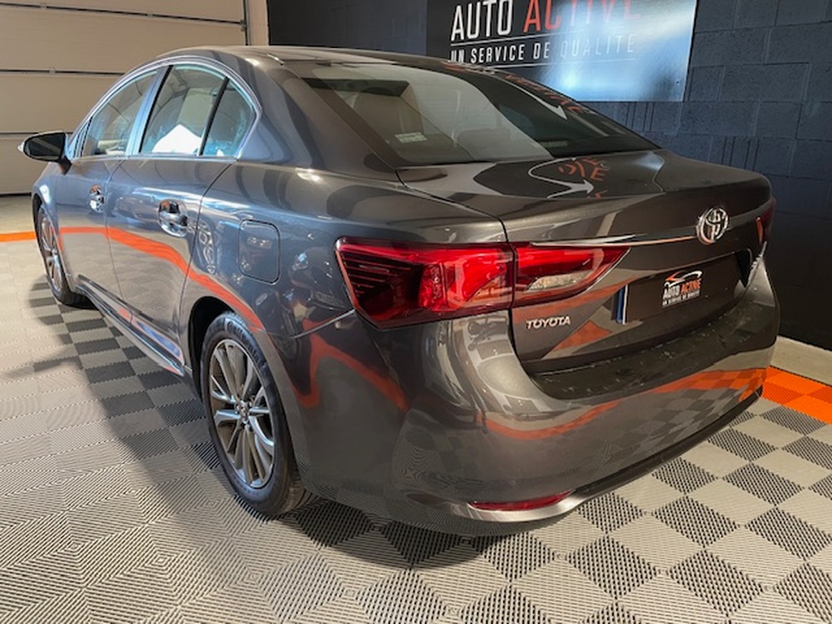 Toyota Avensis 2.0 D 143CV
