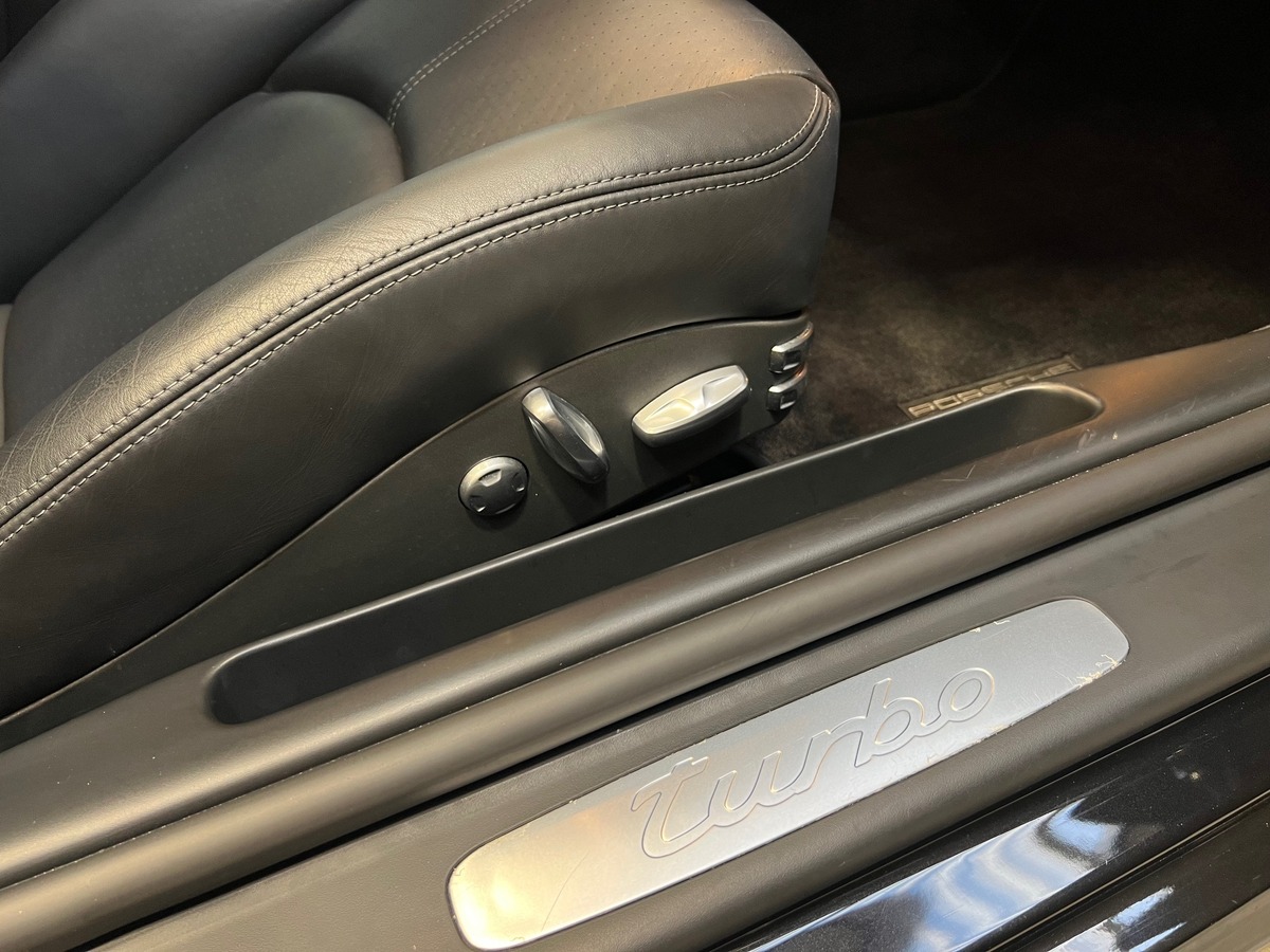 Porsche 911 Turbo (997) 3.6 480 TIPTRONIC S (ORIGINE FR)