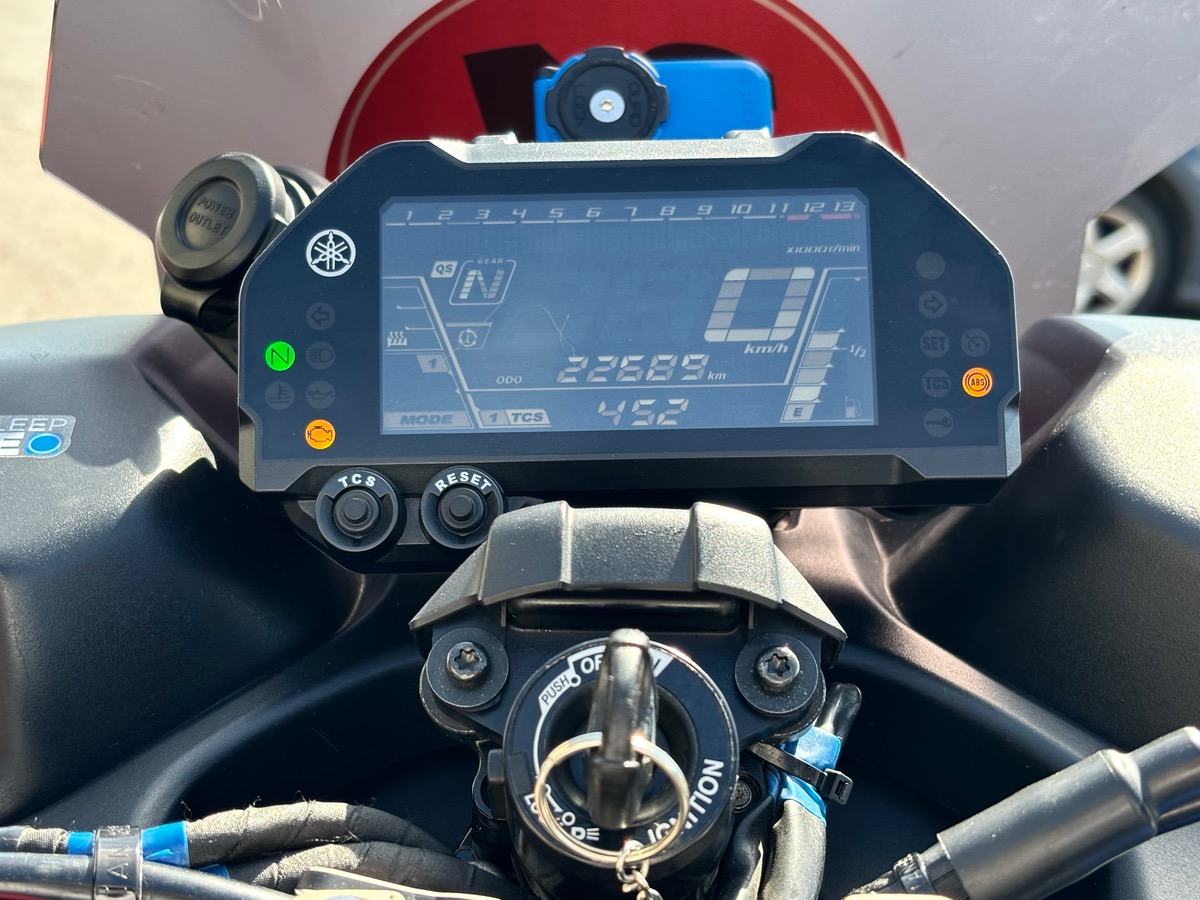 Yamaha NIKEN 850 MTT2