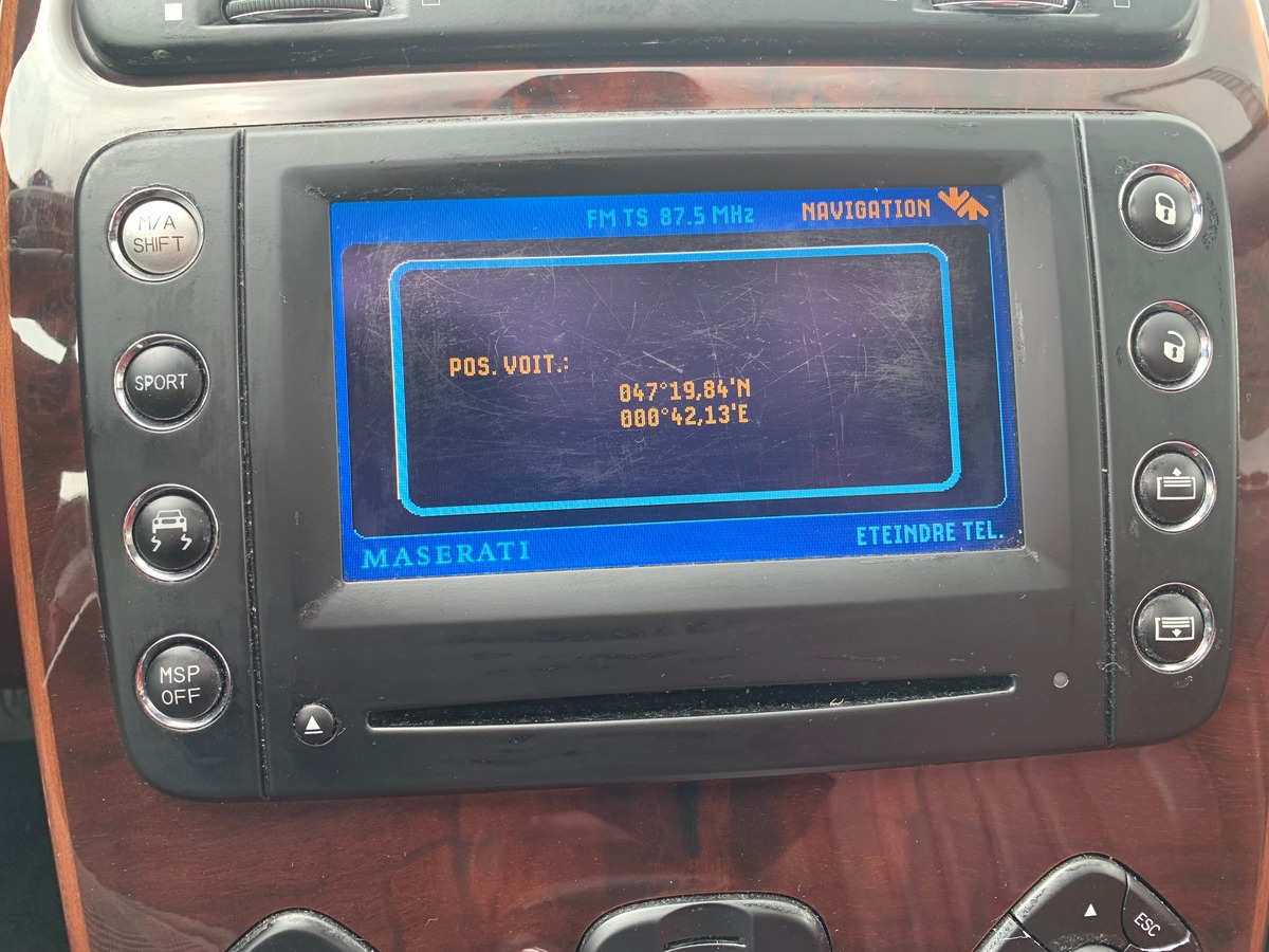Maserati Quattroporte 4.2 | 401 chevaux | GPS | Régulateur de vitesse | Toit ouvrant électrique