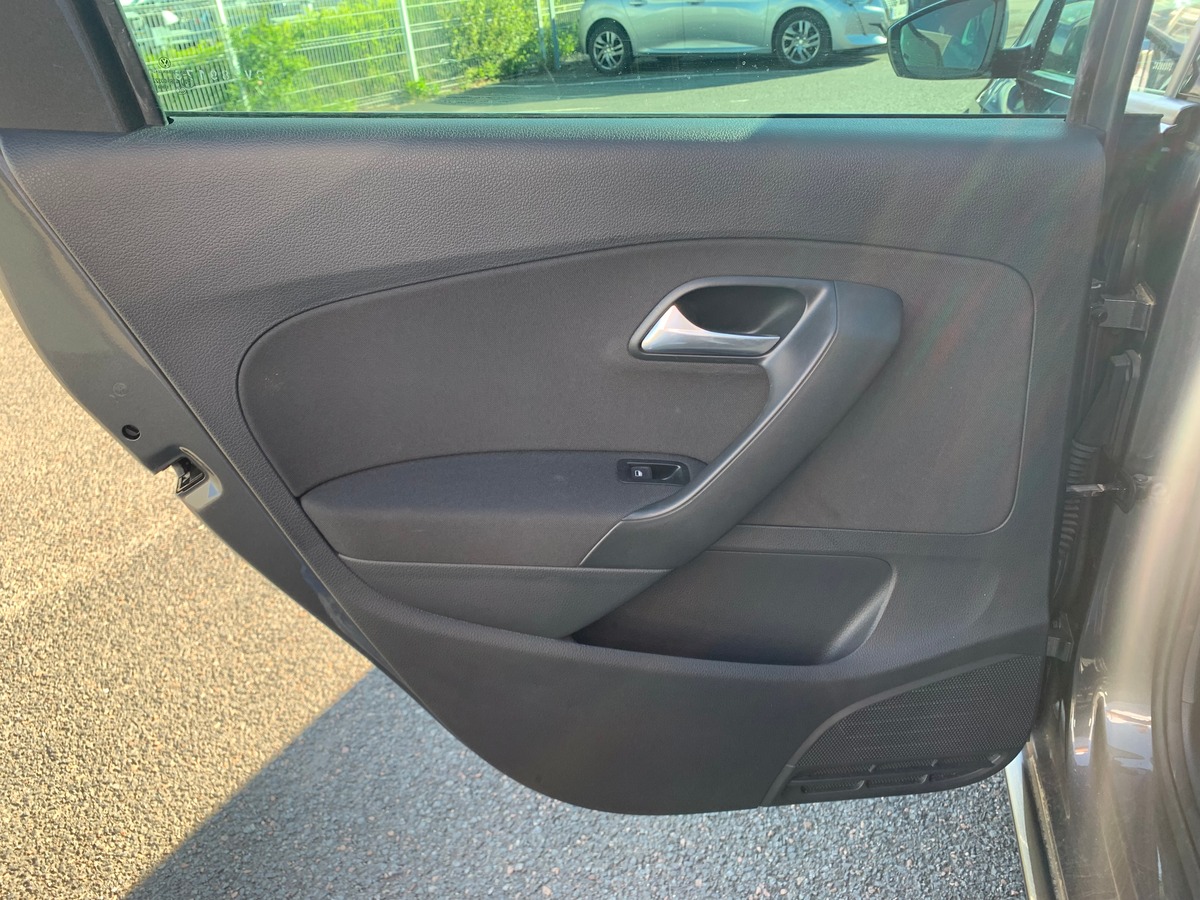 Volkswagen Polo 90 ch | Lounge | Mirror Link | Régulateur de vitesse | GPS | Radar avant et arriére