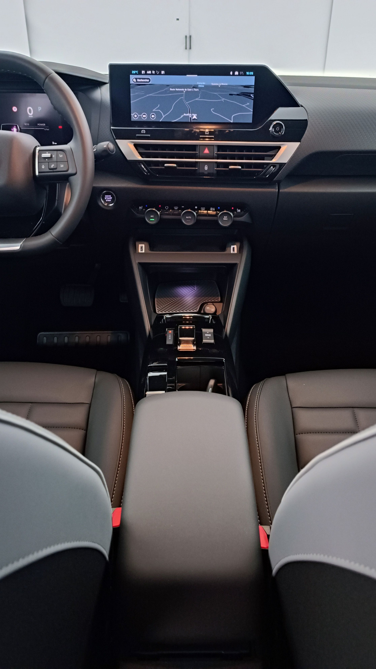 Citroën C4 145 ch | 1.2 Hybride | Max e-DCS6 | Ecran central 10" tactile | PLUSIEURS COLORIS