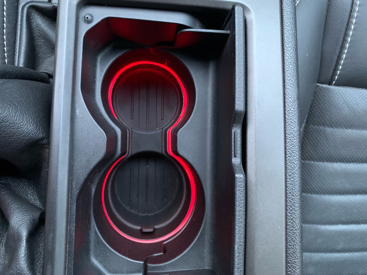 Ford Mustang 305 ch | Reprogrammation Ethanol | Intérieur cuir | Siéges avant chauffants